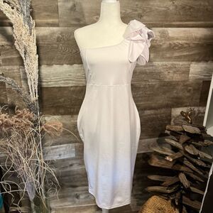White one-shoulder formal dress